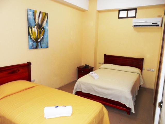 Hotel Jira Γκουαγιακίλ Δωμάτιο φωτογραφία